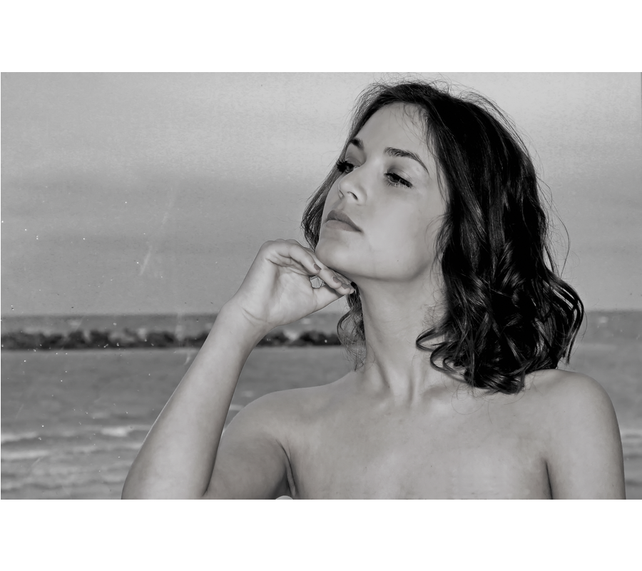 IMM__44683--bw